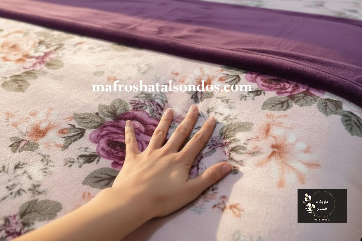 دفاية سرير قطيفة فاخرة - زهرة موف