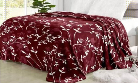 دفاية قطيفة مشجرة