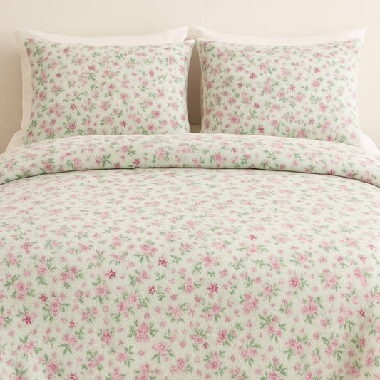 دفاية قطيفة مشجرة