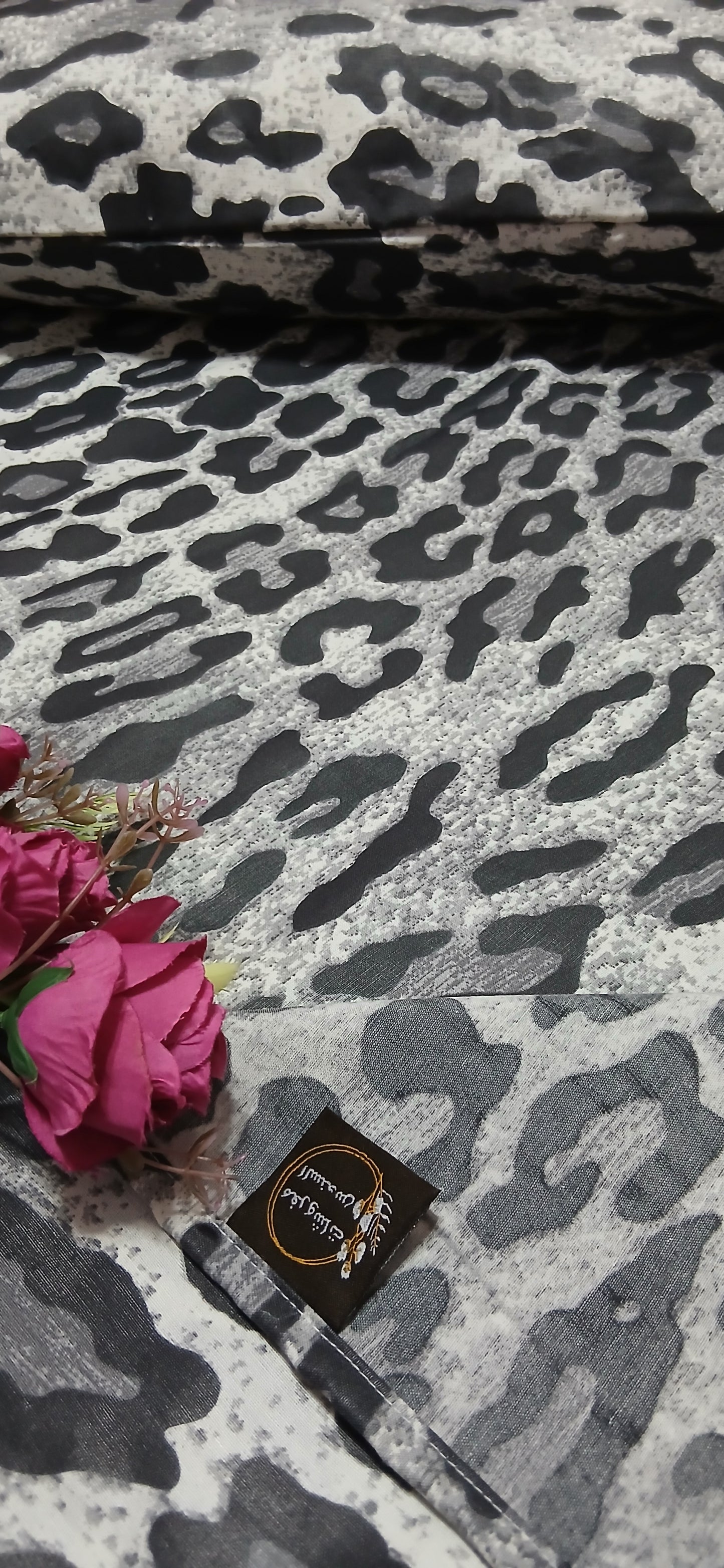 طقم ملاية سرير قطن ضد الوبر - ليوبارد رمادي